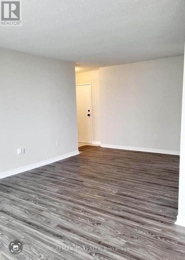 Photo du bâtiment - 205 Hilda Ave