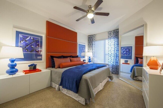 Foto del edificio - 2111 Westheimer Rd