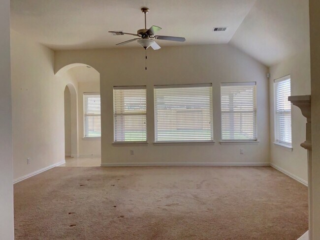 Foto del edificio - 9230 Monarch Field Ln