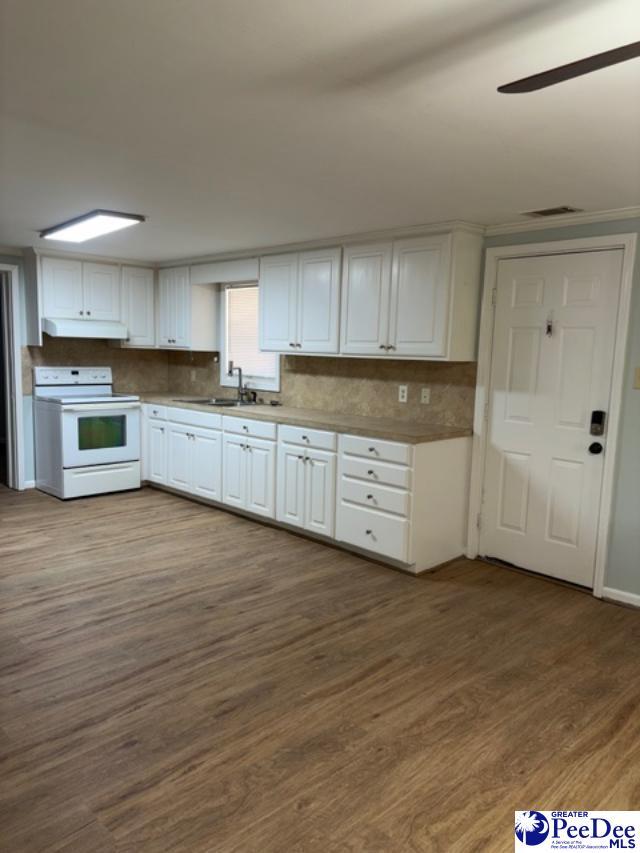 Foto del edificio - 2330 Eaddy Cir