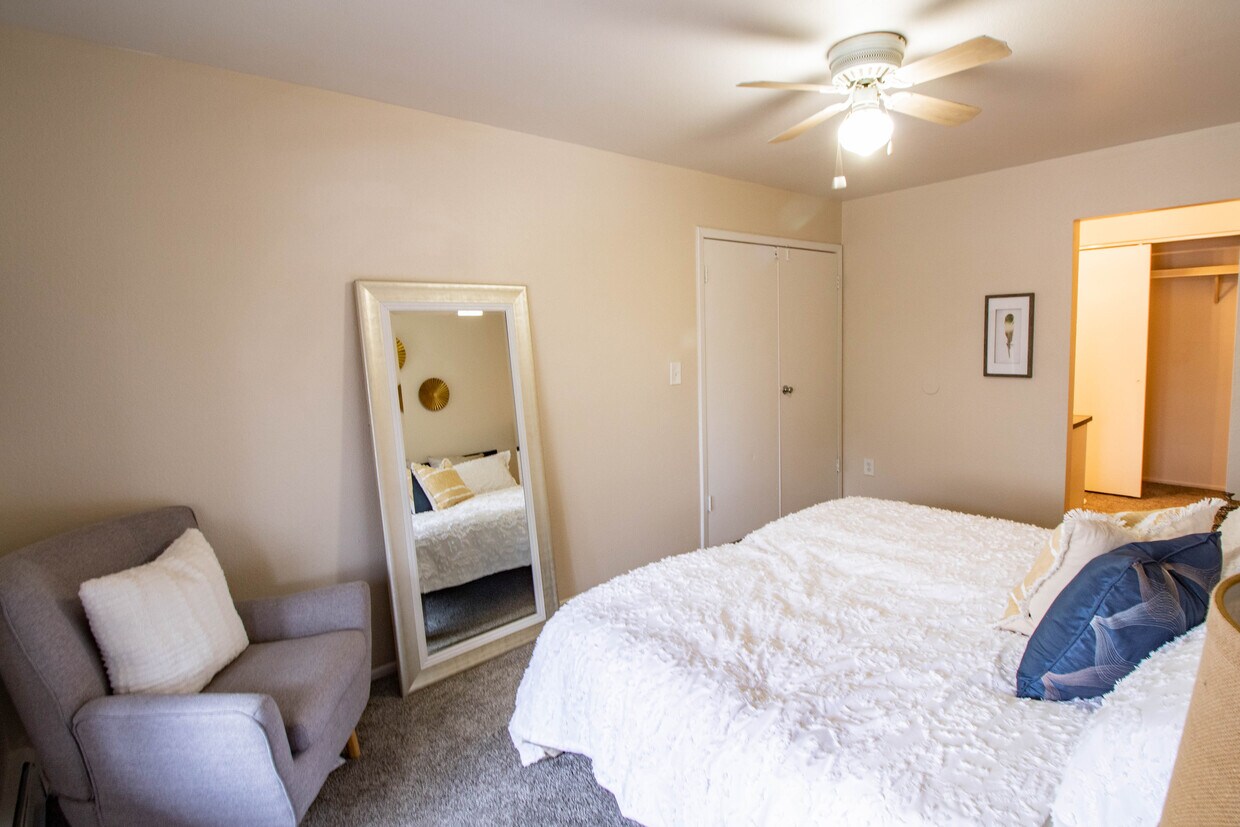 Z53 - 5360-5380 Zuni St Denver, CO 80221 | Apartments.com