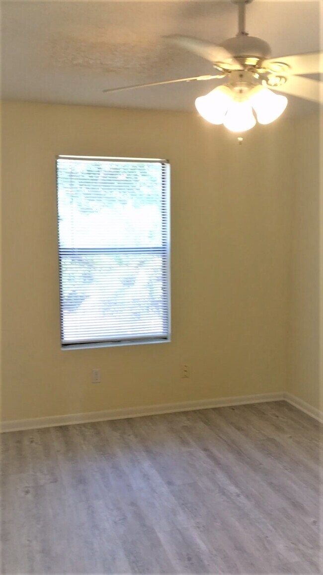 Bedroom #1 has sliding door closet - 3244 Redwood Ln