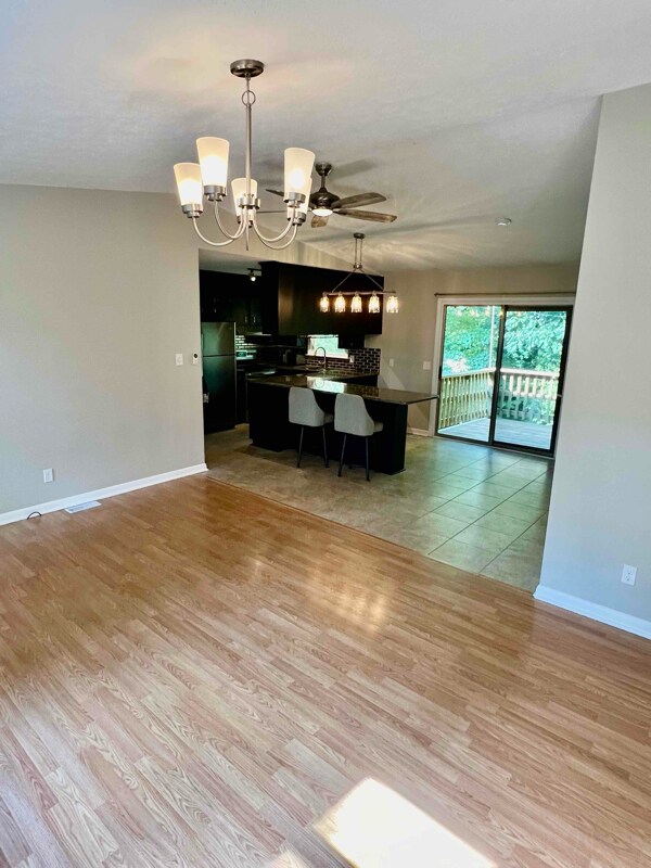 Foto del edificio - 4977 Scott Rd