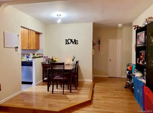 Building Photo - 69-60 108th St