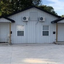 Building Photo - 1116 W 39th St