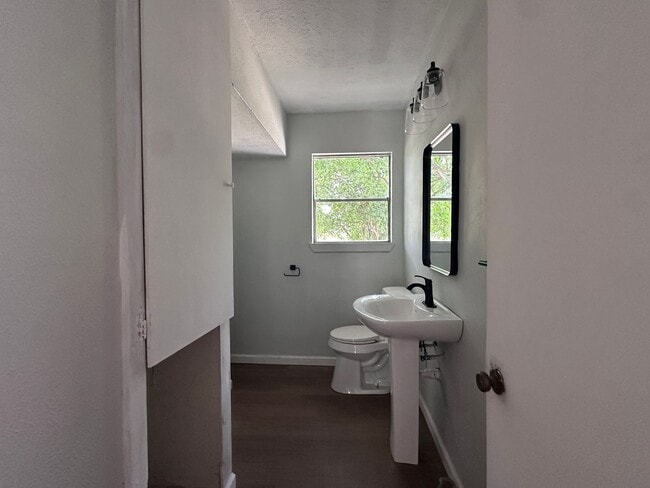 Building Photo - 4533 Bluebelle Ln