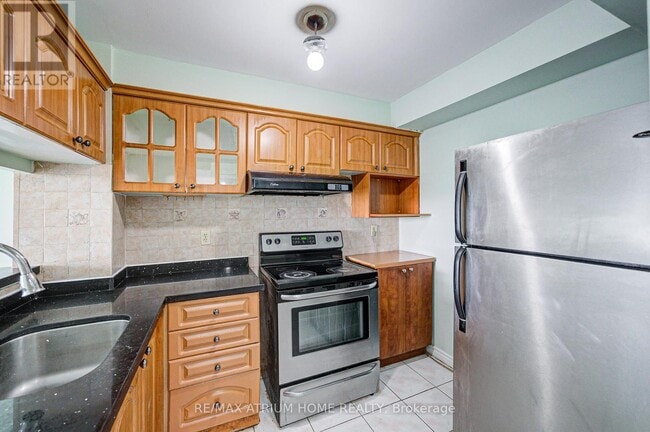 Photo du bâtiment - 1417-3050-3050 Ellesmere Rd