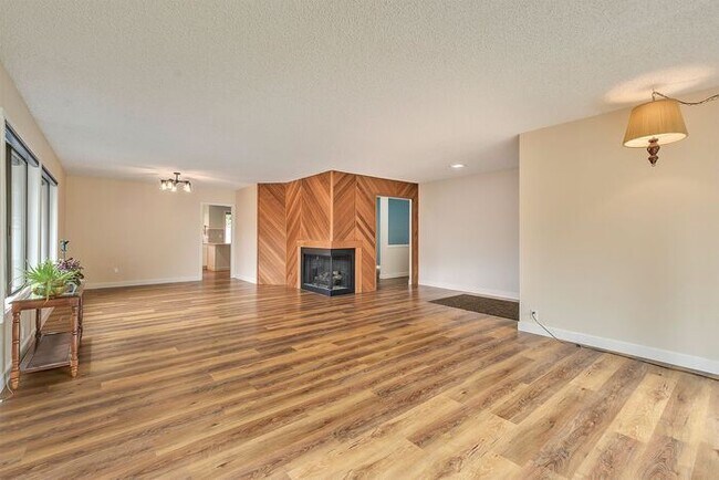 Foto del edificio - Single Level Ranch Style Home in Singing W...