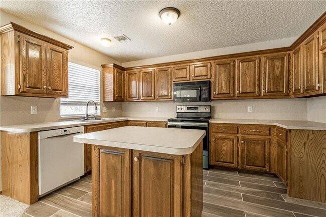 Foto del edificio - 8901 NW 85th Pl