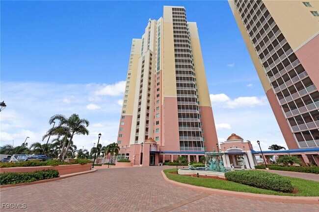 Foto del edificio - 2743 First St