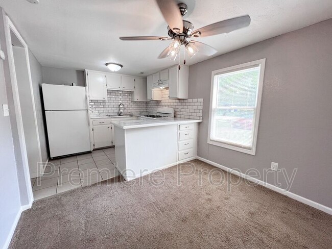 Building Photo - 5128 Booth Ave