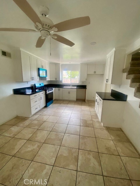 Building Photo - 8792 De Ville Cir