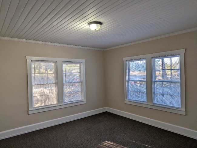 Building Photo - 5079 Tobacco Trail