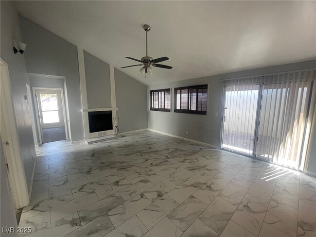 Foto del edificio - 6916 W Atrium Ave