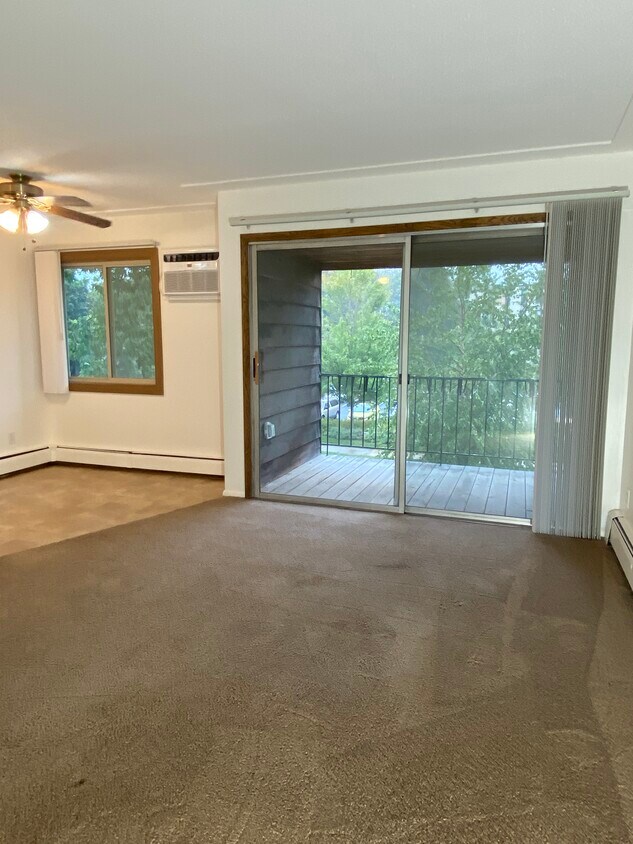 Primary Photo - 3425 E 50th St