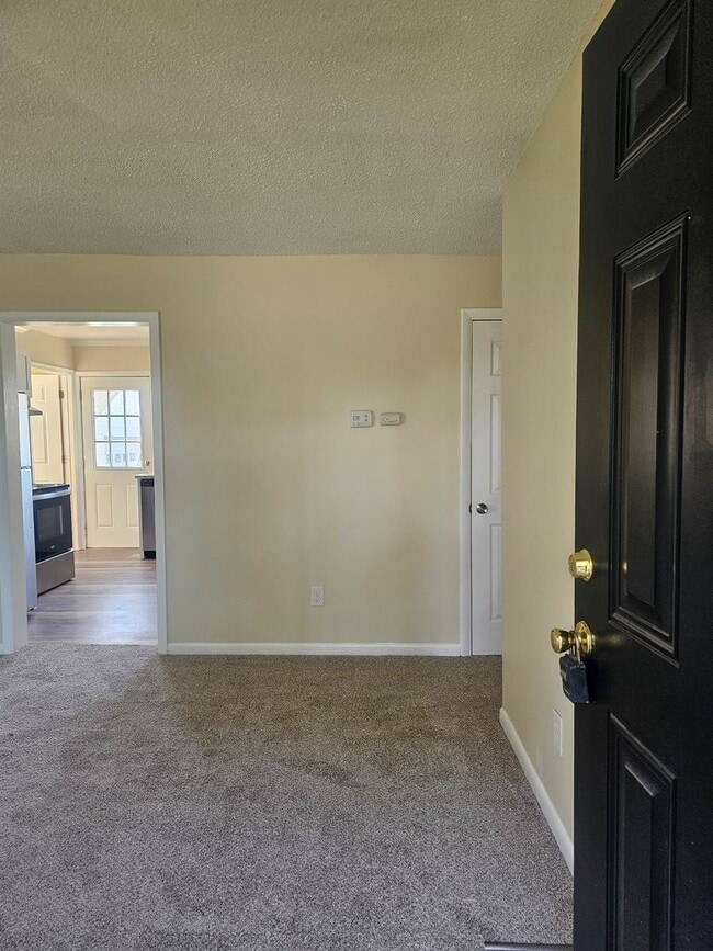 Foto del edificio - 845 Berkshire Terrace