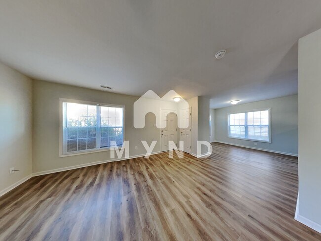 Foto del edificio - 2818 Herndon Village Way