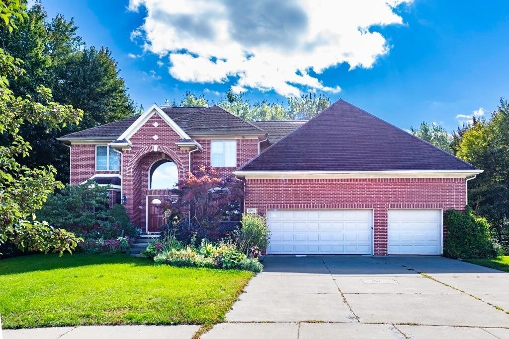 Primary Photo - 5092 Abingdon Cir
