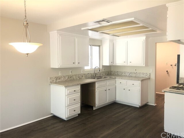 Building Photo - 23518 Casa Bonita Ave