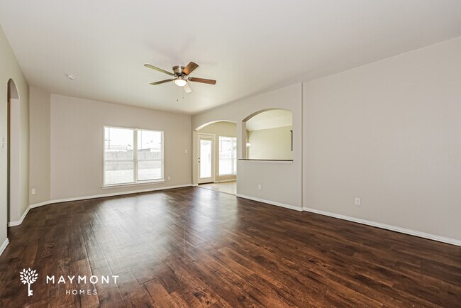 Foto del edificio - 3148 Evangeline Rd