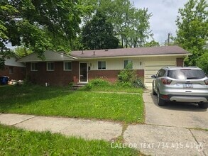 Building Photo - 2979 Verle Ave