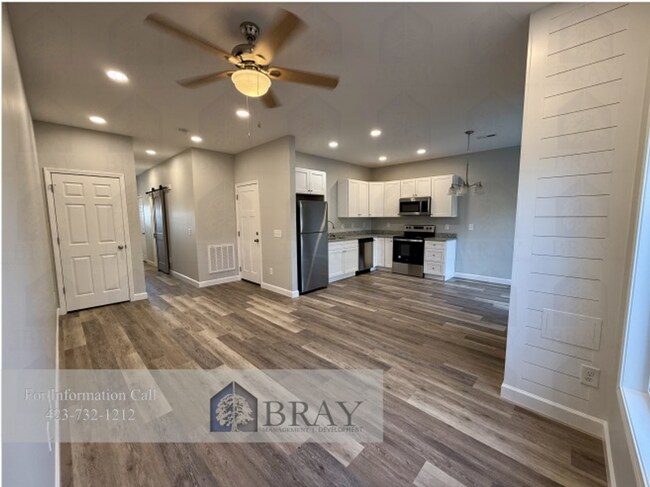 Foto del edificio - Luxury 3-Bed Townhome | 5 Mins to JCMC & ETSU | New Construction!