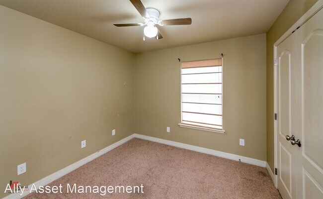 Building Photo - 3 br, 2 bath House - 7659 Kempton Park Dr