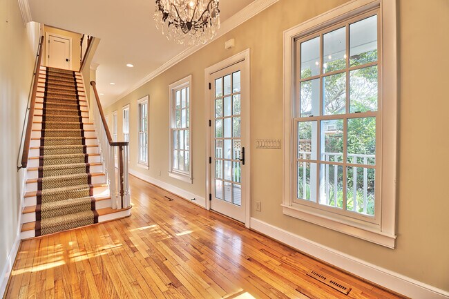 Building Photo - 5714 Porcher Dr