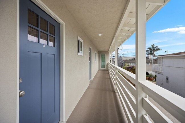 Building Photo - Coastal Living at Its Finest! Fully Remode...