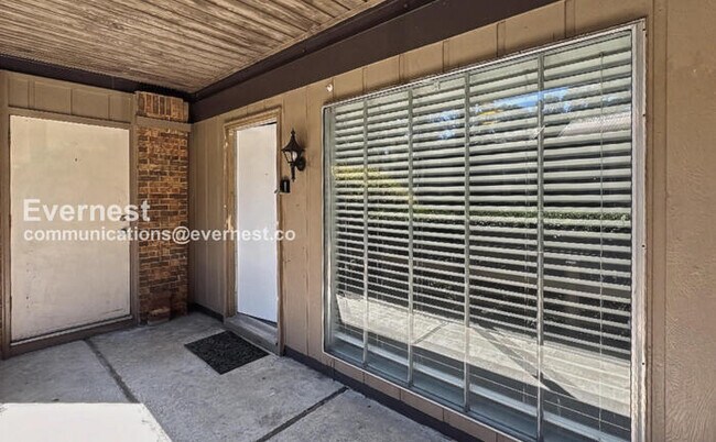 Foto del edificio - 2812 Georgetown Dr