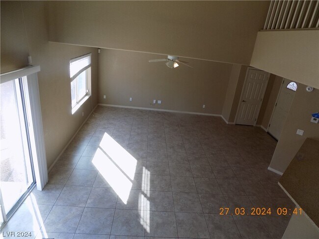 Building Photo - 1064 Carson Run St