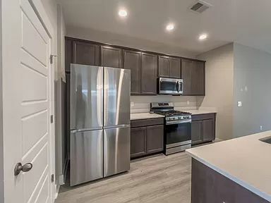 Foto principal - 428 Omaha Dr