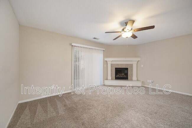 Foto del edificio - 5921 NW 91st St