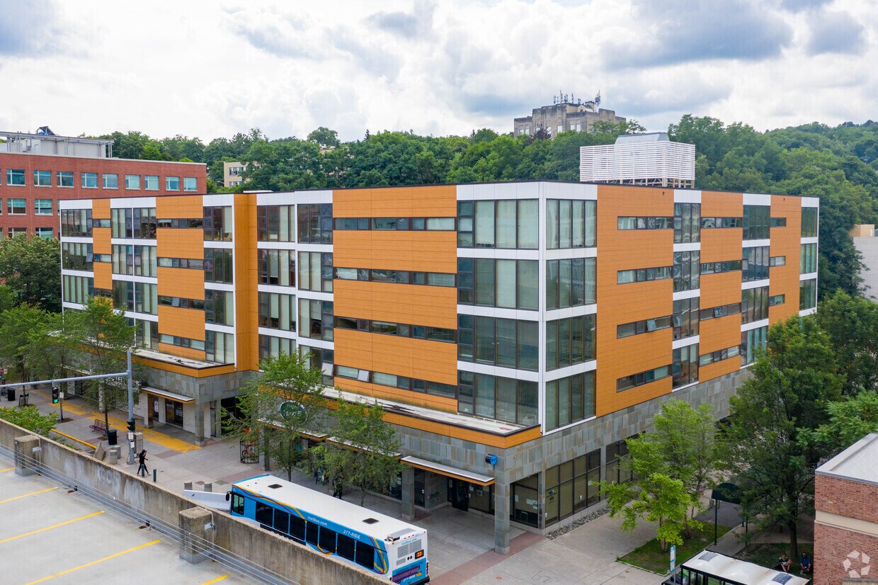 HH Cayuga Place Apartments Ithaca, NY