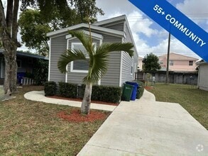 Building Photo - 6105 Brandywine Dr N