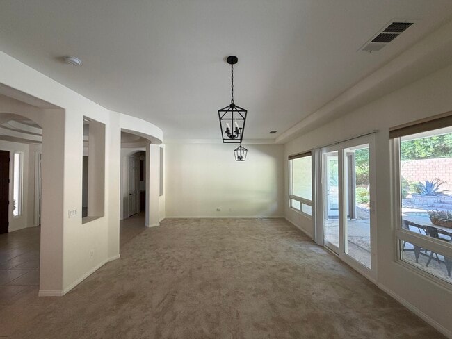 Foto del edificio - 52345 Shining Star Ln