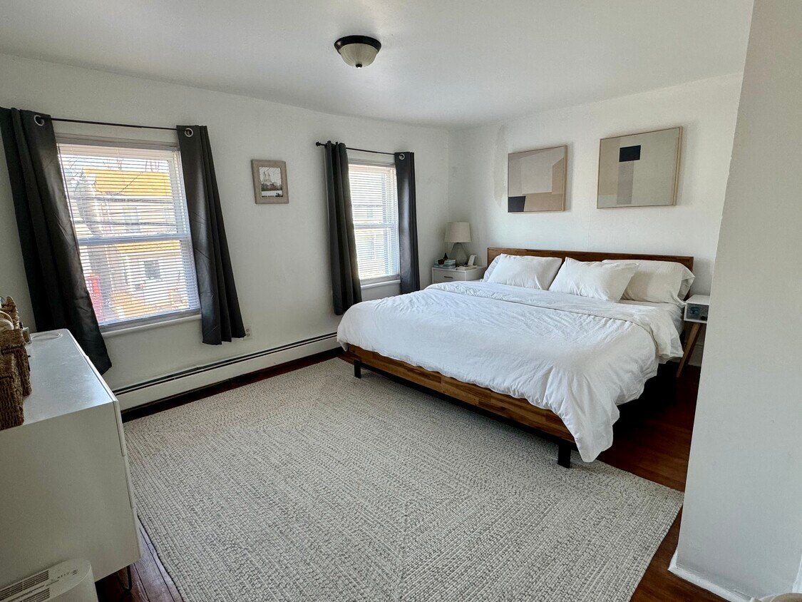 Master bedroom upstairs comfortably fits a king bed - 138 Race St