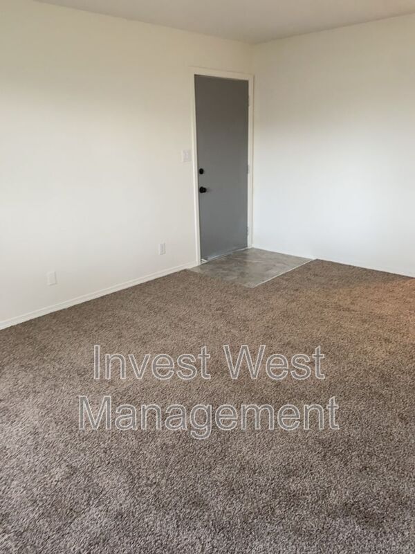 Foto del edificio - 1620-1611 11th Ave