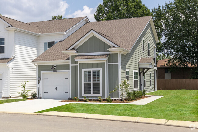 Building Photo - Harts Branch Townhomes