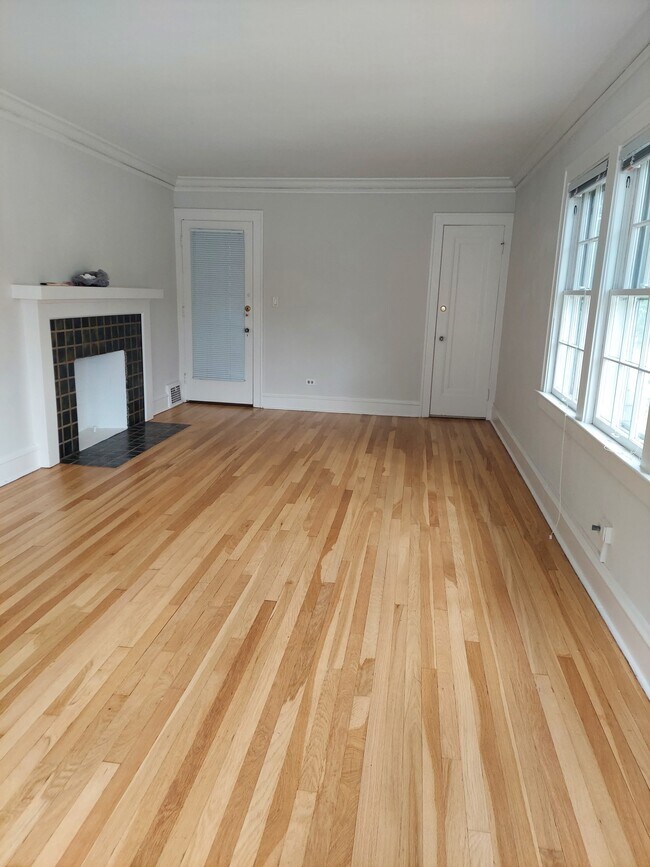 Living Room - 18226 Winslow Rd