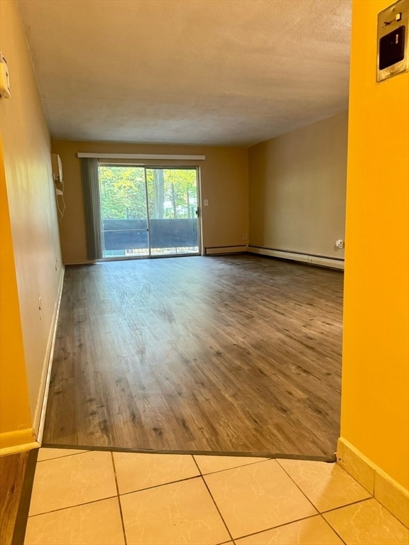 Foto del edificio - 32 Whites Ave