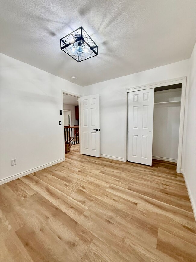 Building Photo - Don’t Miss This Beautiful 3-Bedroom + Office Gated Home!