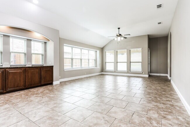Foto del edificio - 108 Rockhaven Dr