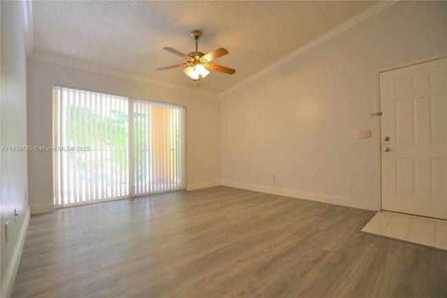 Building Photo - 160 Yacht Club Way