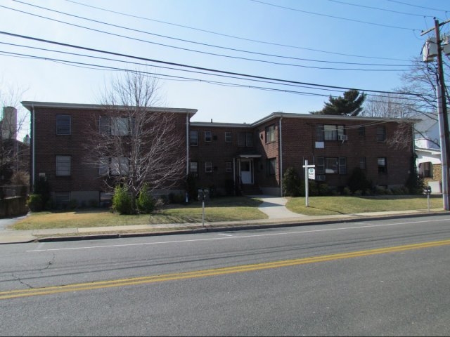 62 Tulip Avenue Apartments - 62 Tulip Avenue