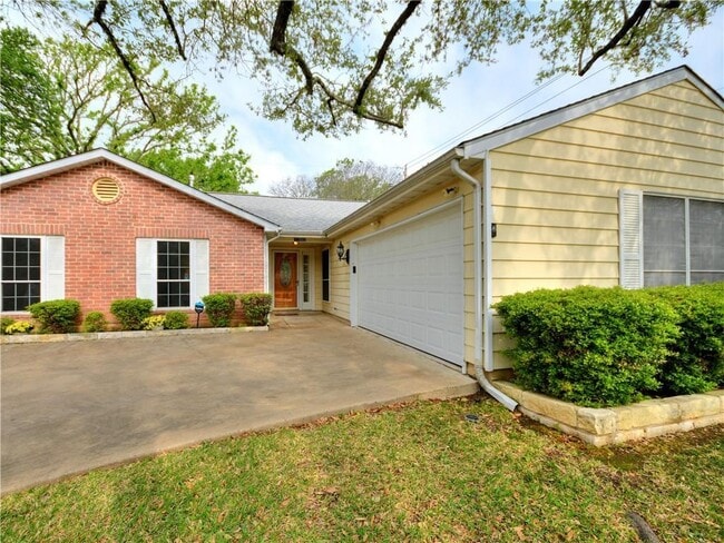 Building Photo - 11502 Toledo Dr