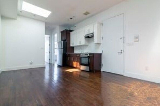 Building Photo - 311 Rogers Ave