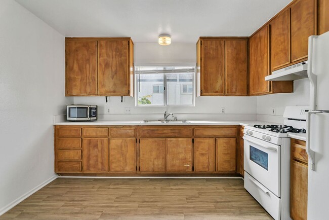 Foto del edificio - Pacific Beach Dr Units 1320-1322