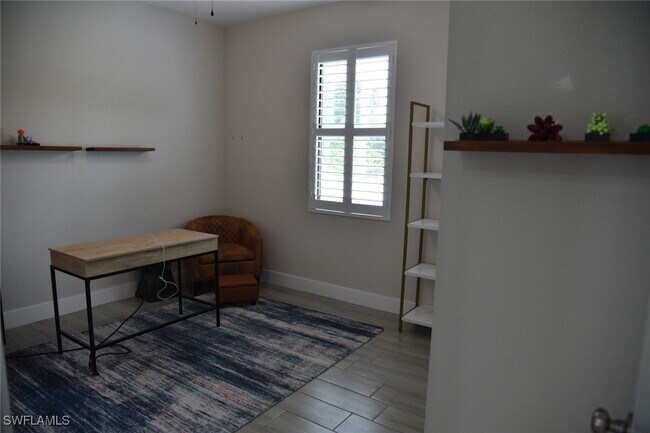 Building Photo - 4666 Villa Capri Ln