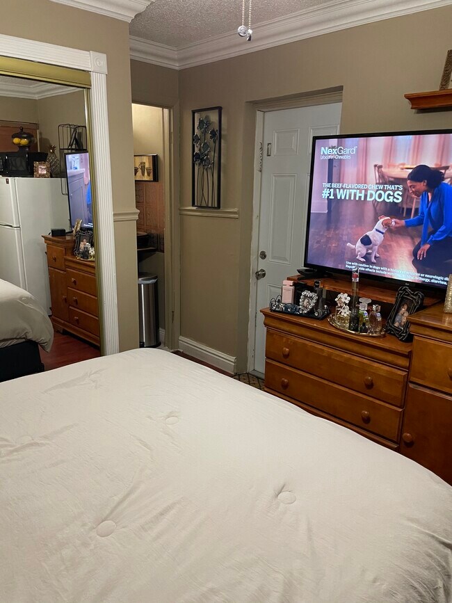 Building Photo - 6570 W 2nd Ct